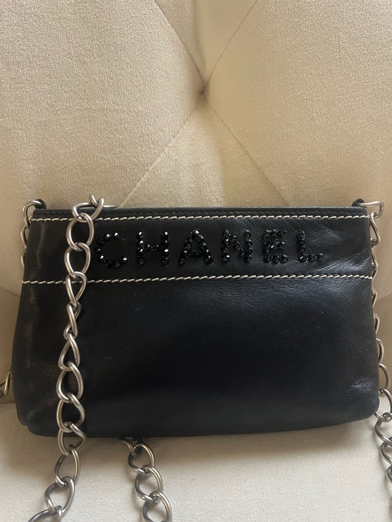 CHANEL Handbags - Chanel Small Crossbody Bag Fit iphone pro